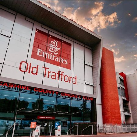 מנצ'סטר Bright & Modern 3 Bedroom Old Trafford Home מראה חיצוני תמונה